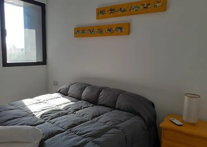 Departamento 1 Dormitorio - Balcon Y Luz Natural Cerca De La Casa Historica